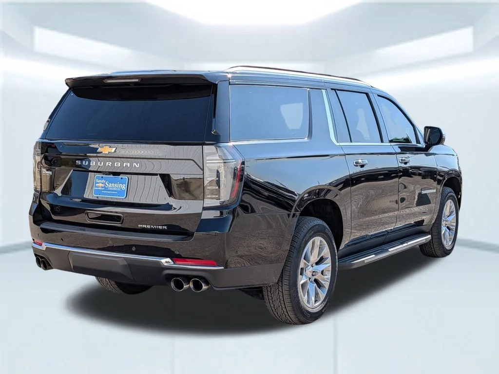 2026 Chevrolet Suburban Premier - Photo 7