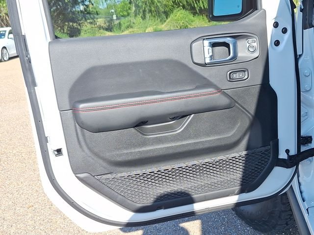Used 2026 White Jeep Moab 392 image 10