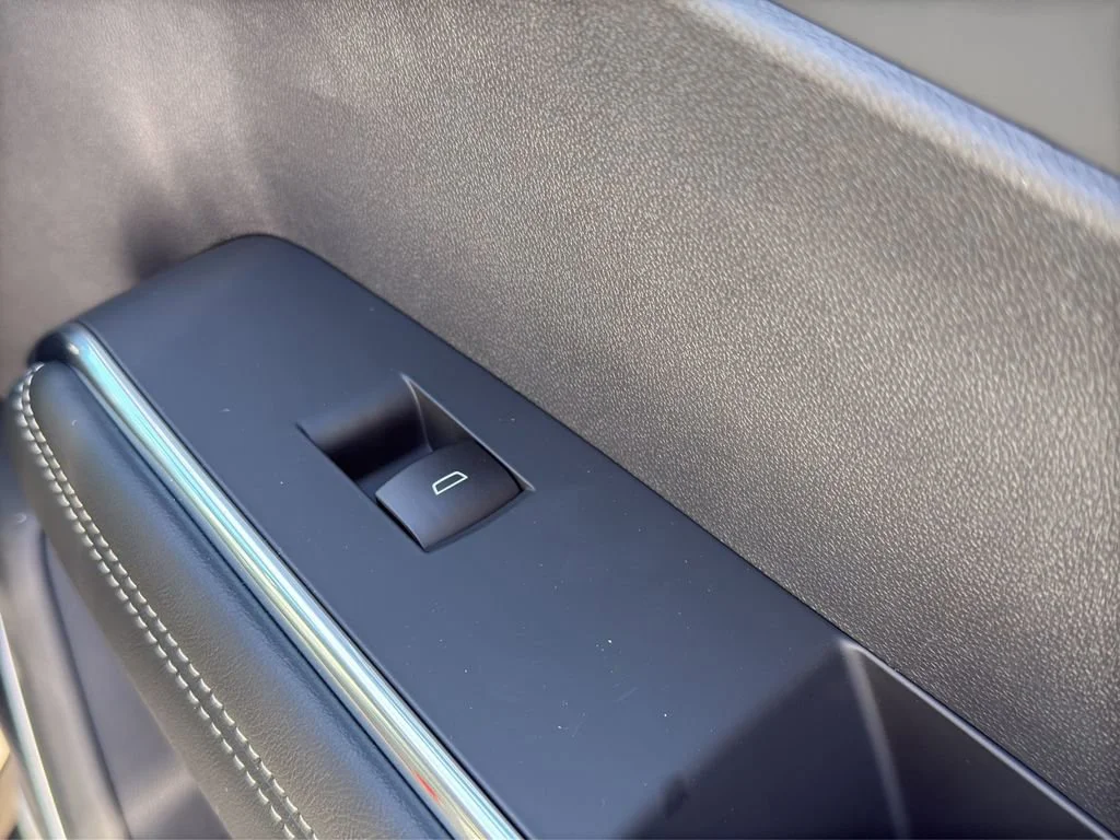 2026 GMC Acadia Elevation - Photo 23