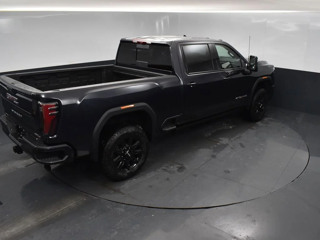 New 2026 Titanium Rush Metallic GMC AT4 image 34