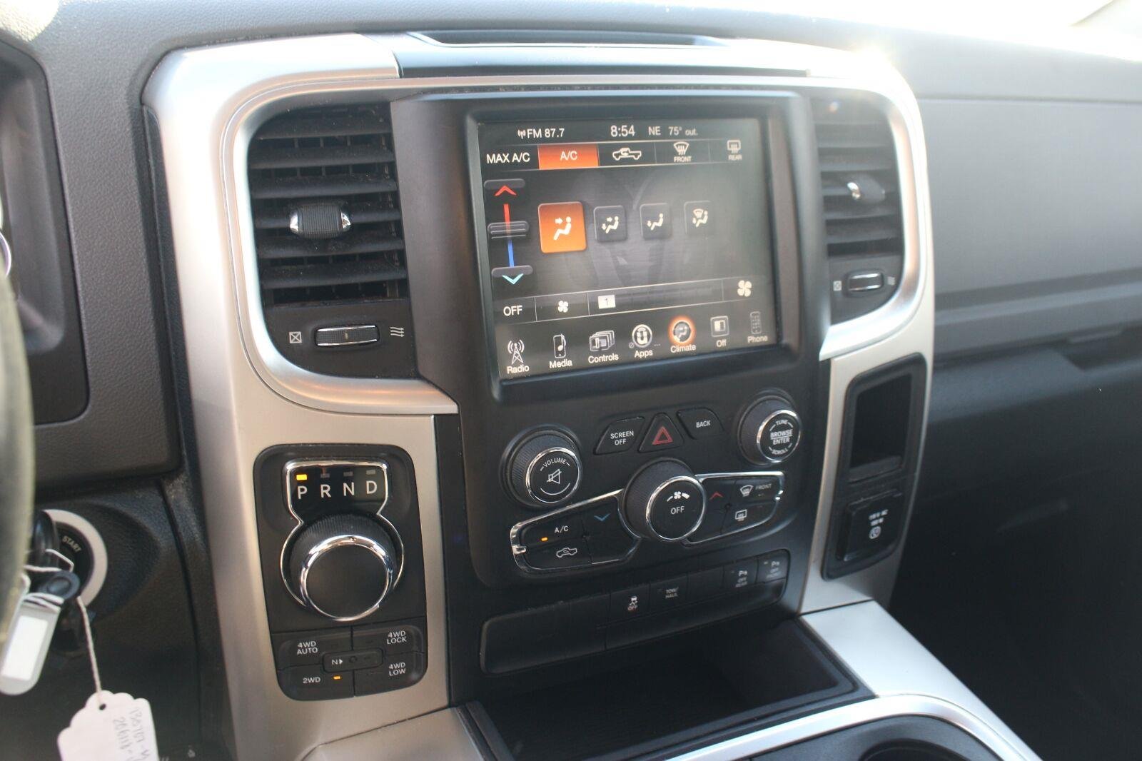 Used 2016  Ram Big Horn image 21