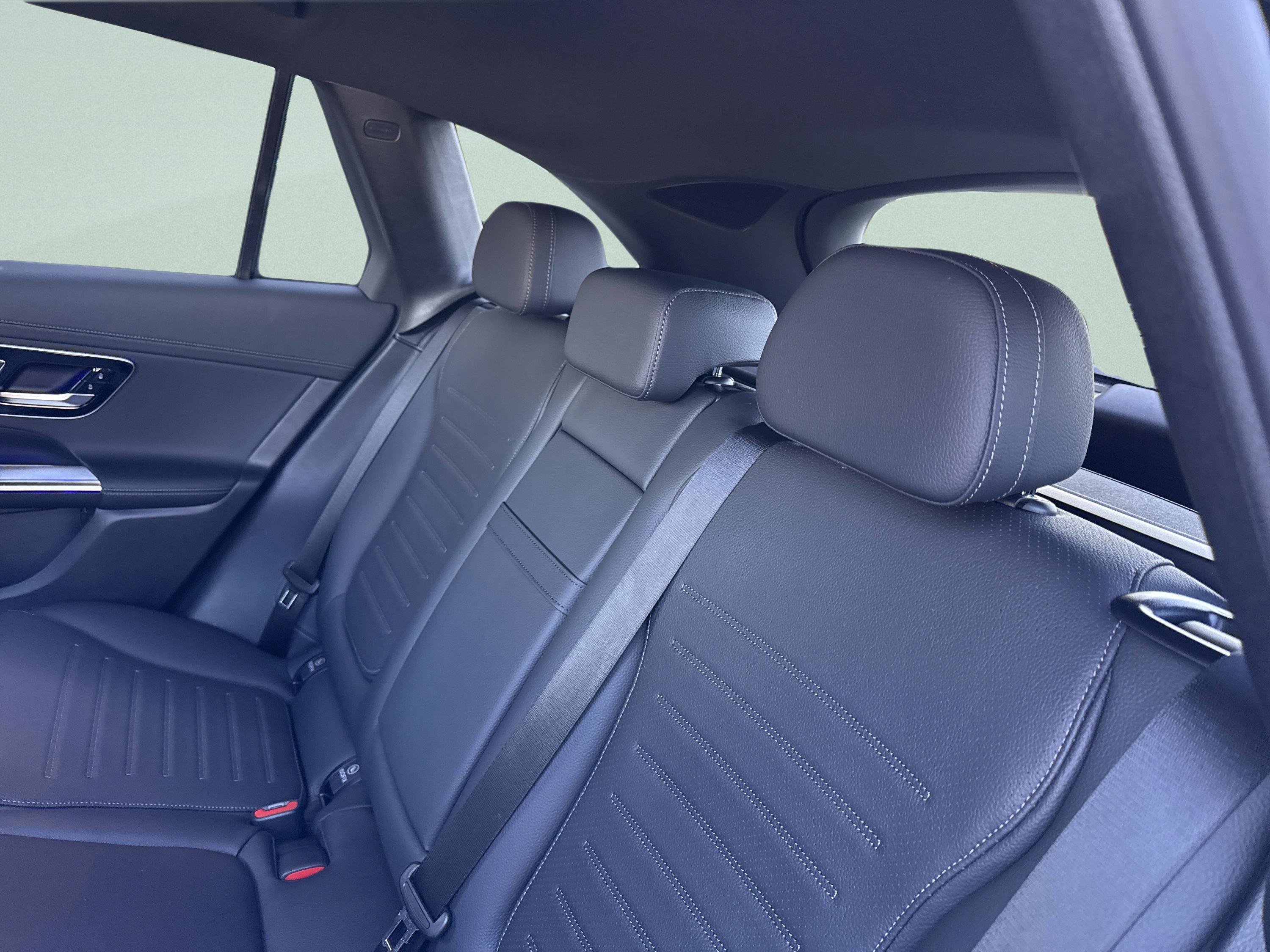 Certified Used 2026 Black Mercedes-Benz GLC 300 image 26