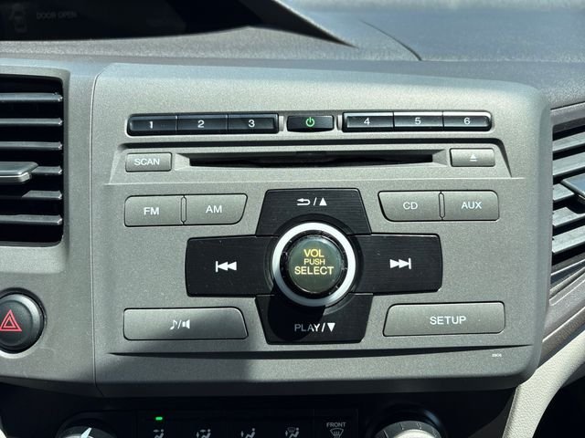 Used 2012  Honda LX image 18