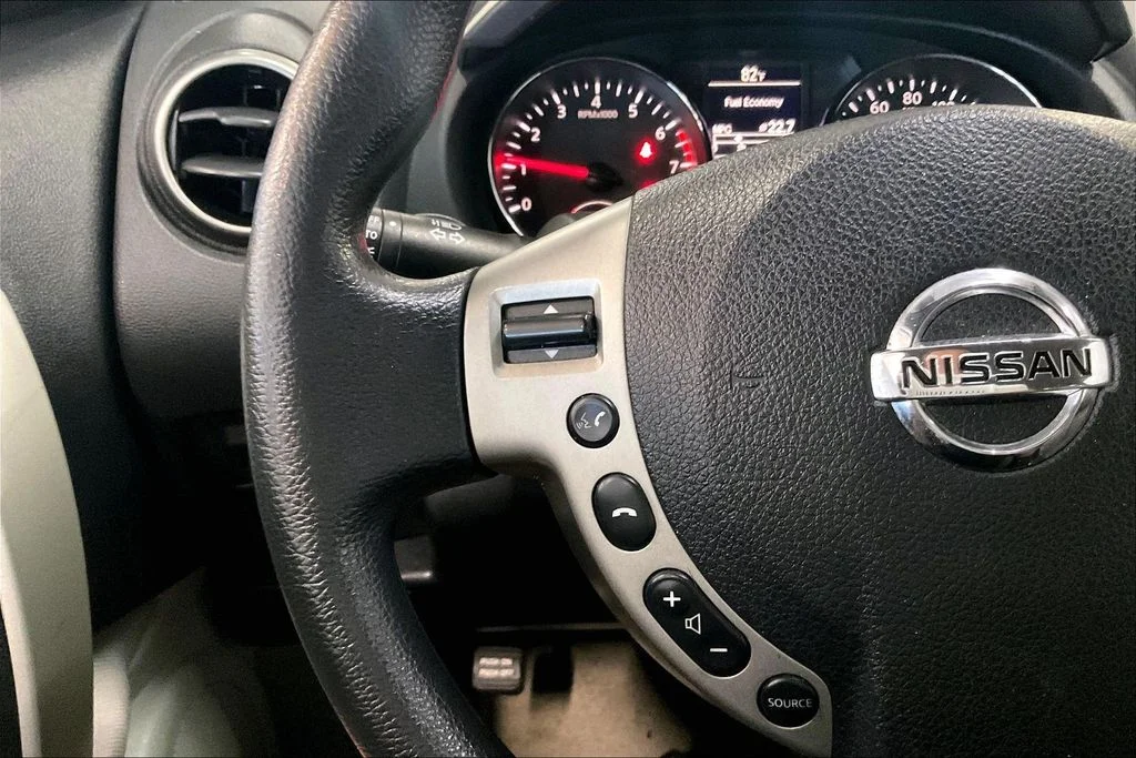 Used 2011 Black Nissan SV image 18