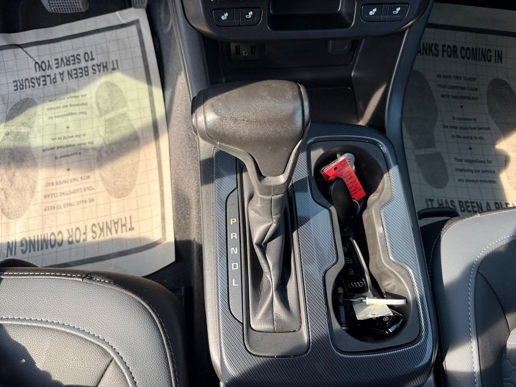 Used 2021 Red Chevrolet Z71 image 34