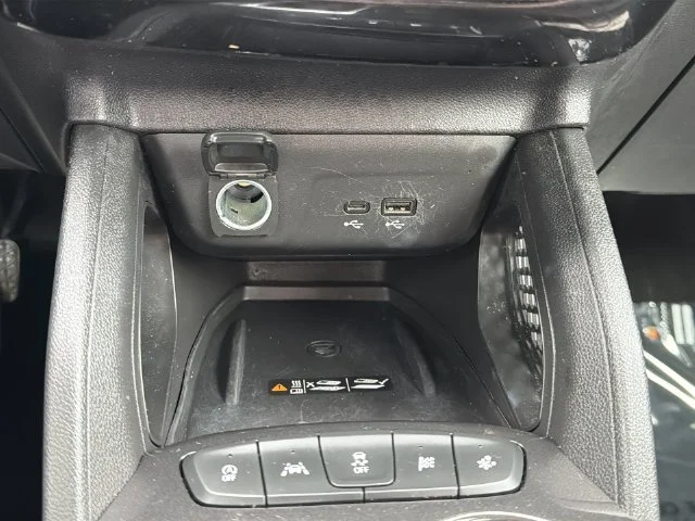 Used 2025 Beige Chevrolet RS image 22