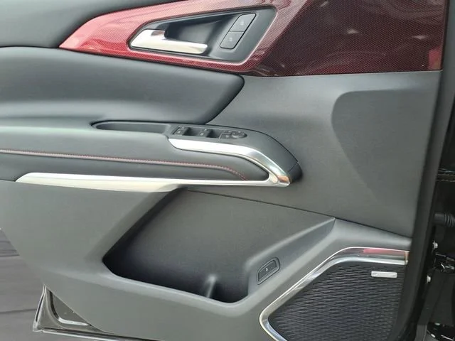 New 2026 Mosaic Black Metallic Chevrolet Z71 image 13