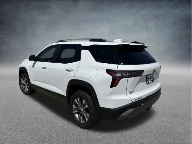 Used 2025 White Chevrolet LT image 16