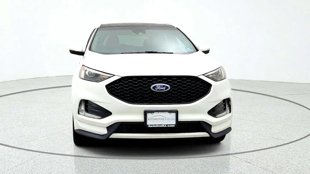 Used 2020 Star White Metallic Tri-Coat Ford ST Line AWD w/ Vista Roof & Co-Pilot360 Assist+ image 2