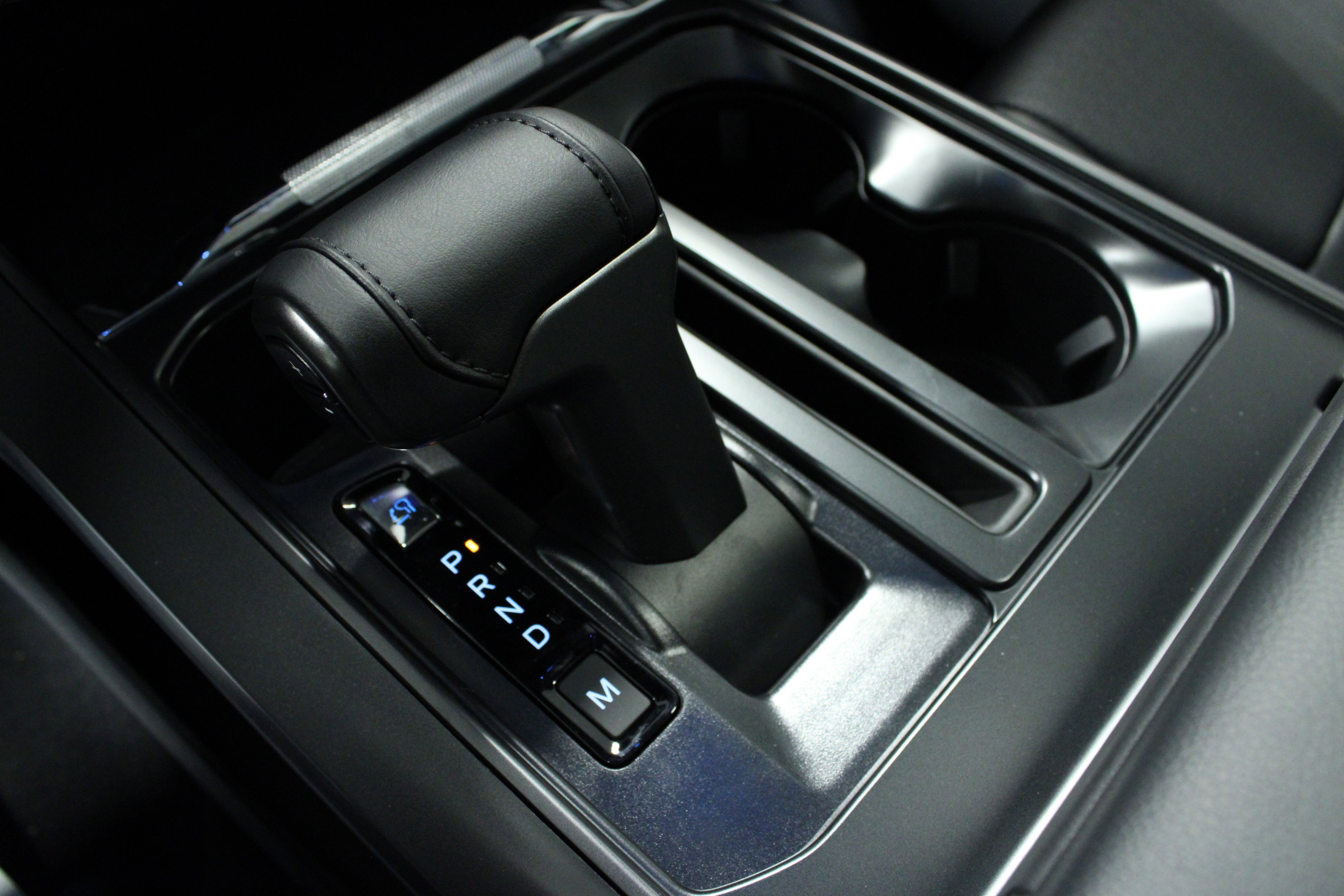 New 2026 Agate Black Metallic Ford LARIAT image 25