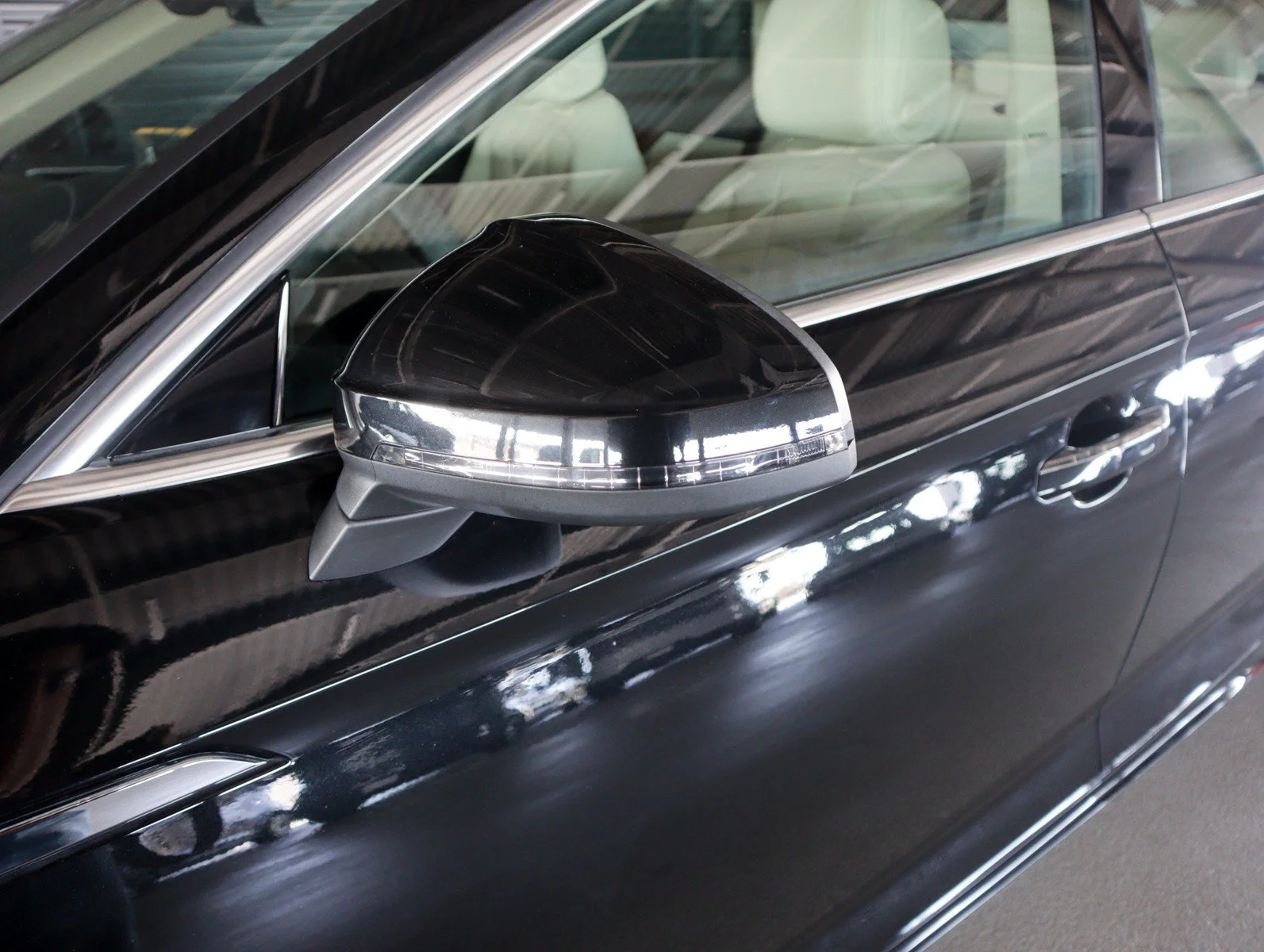 Used 2023 Mythos Black Metallic Audi Premium image 30