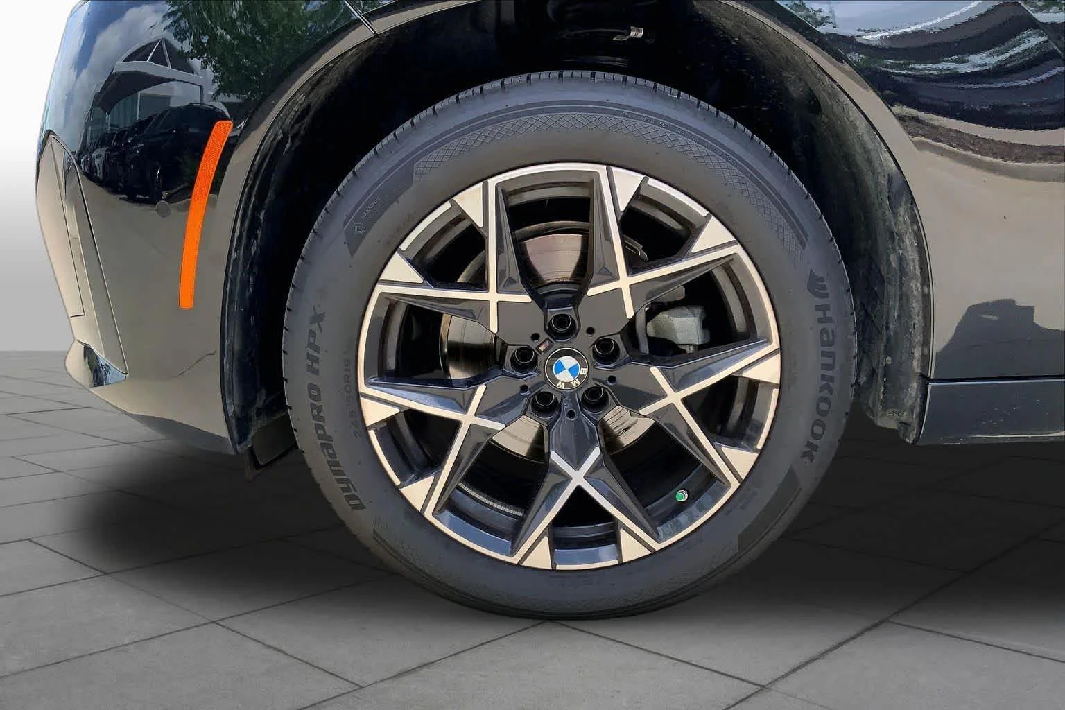 New 2025 Black Sapphire Metallic BMW 30 xDrive image 12