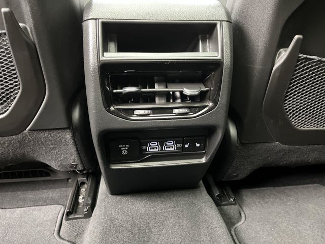 Used 2023 Diamond Black Crystal Pearlcoat Jeep 4X4 image 14