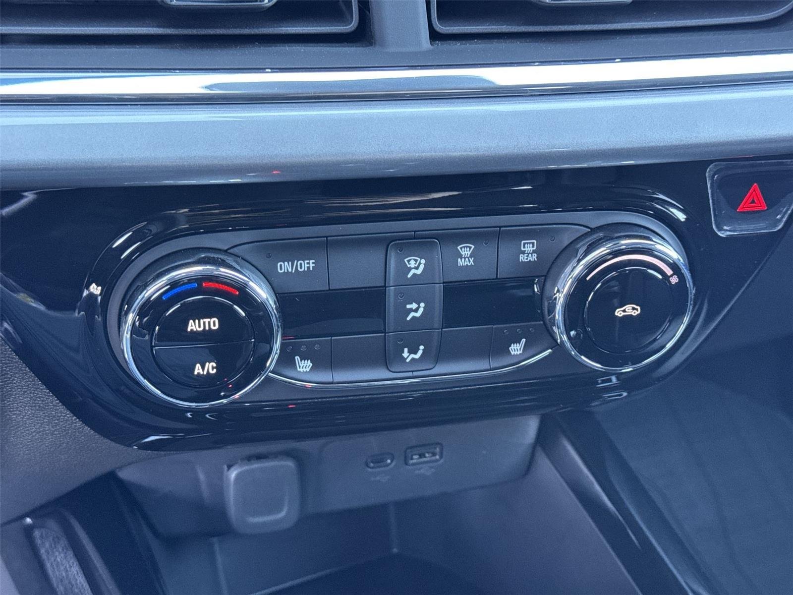 2026 Chevrolet Trax LT - Photo 35