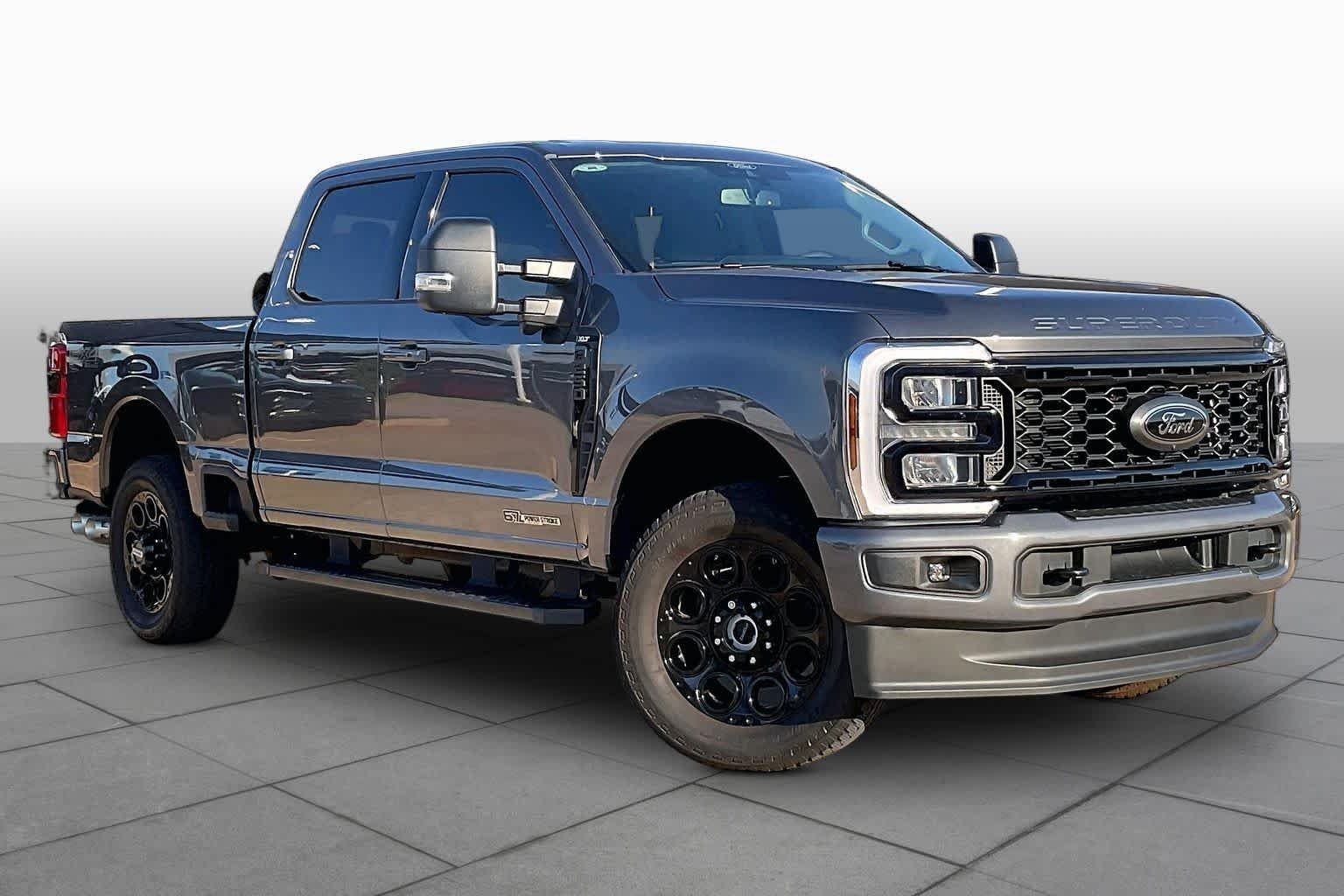 Used 2026 Carbonized Gray Ford XLT image 3