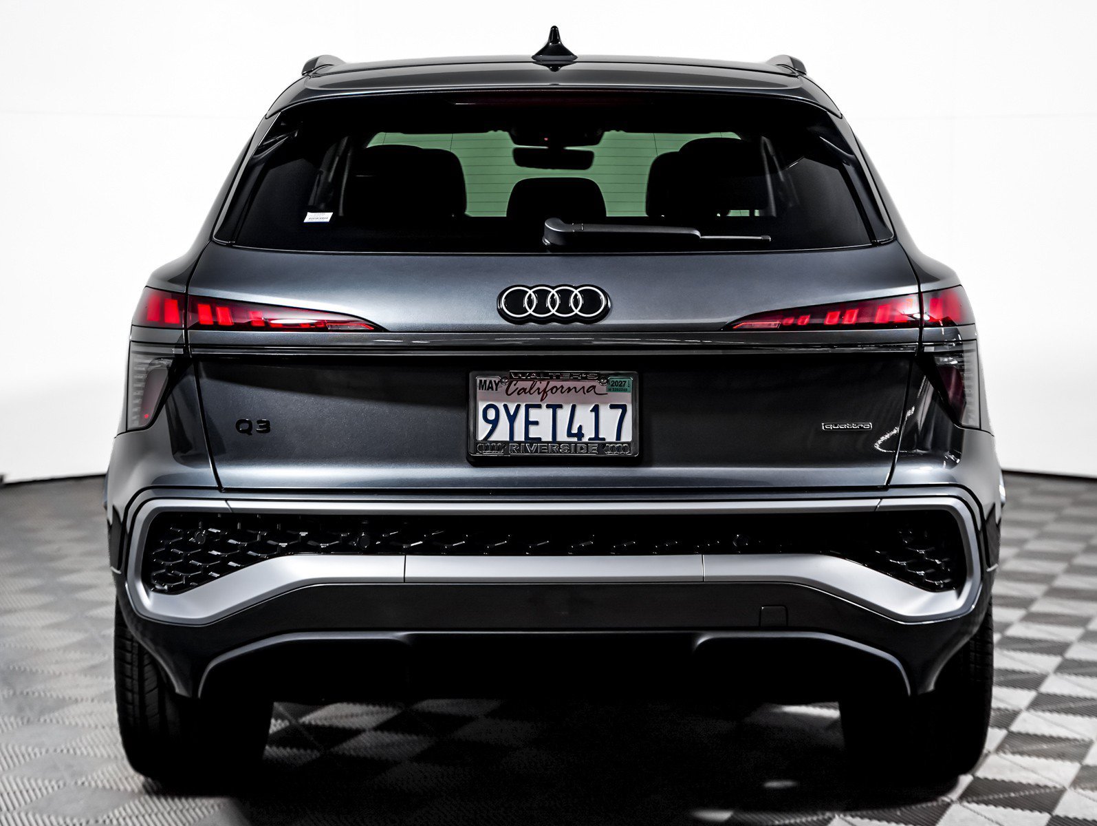 Used 2026 Daytona Gray Pearl Effect Audi S line image 6