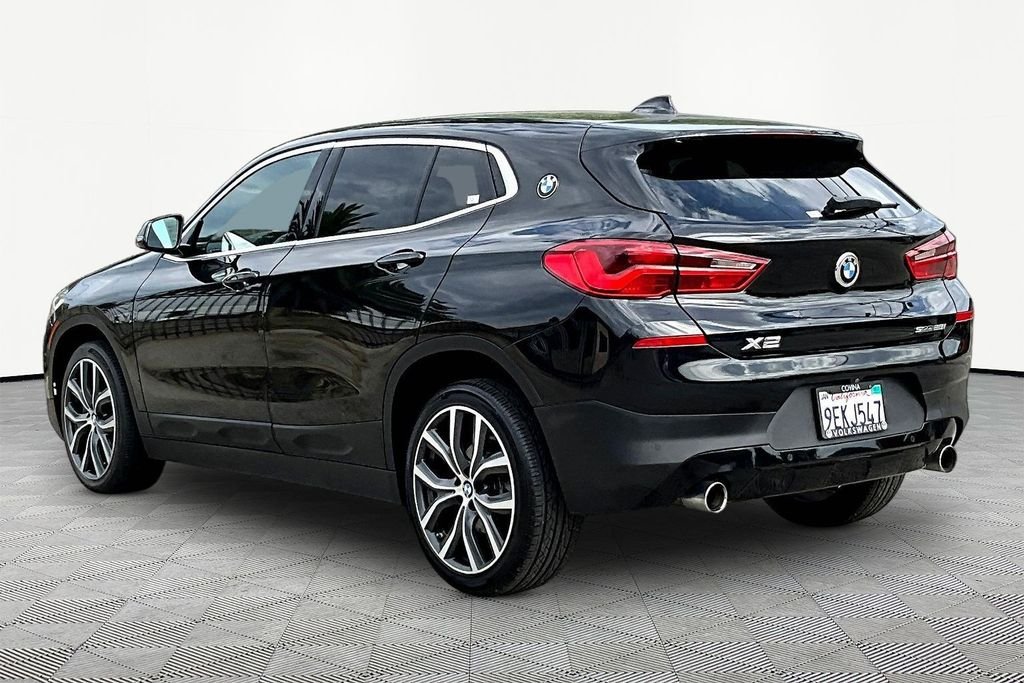 Used 2020 Black BMW sDrive28i image 4