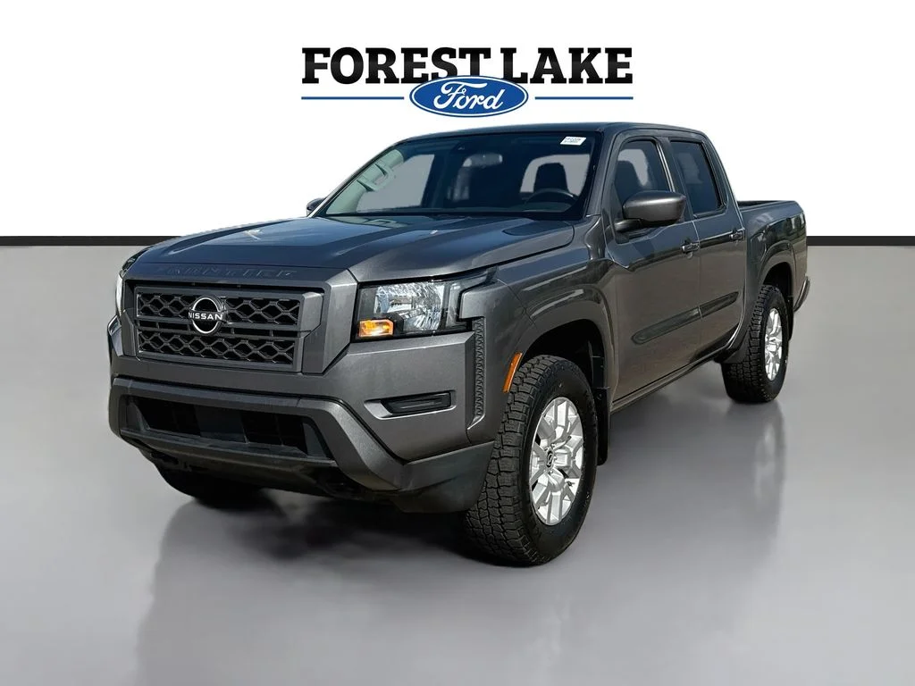 Certified Used 2023 Gun Metallic Nissan SV image 3