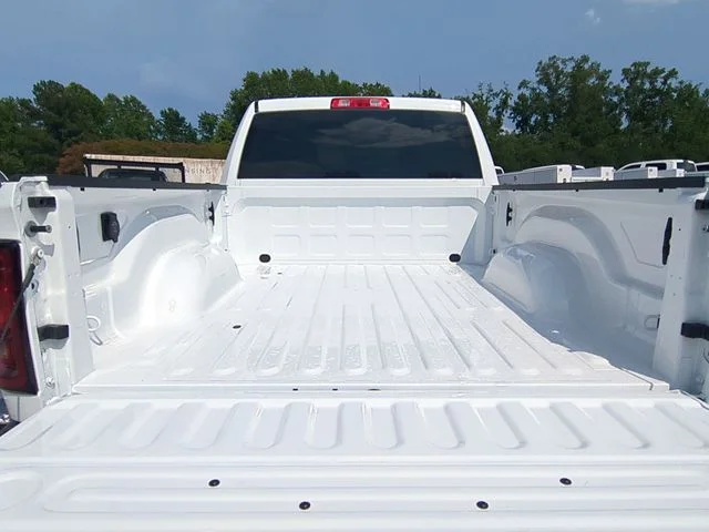 New 2026 Bright White Clear-Coat Exterior Paint RAM Tradesman image 33