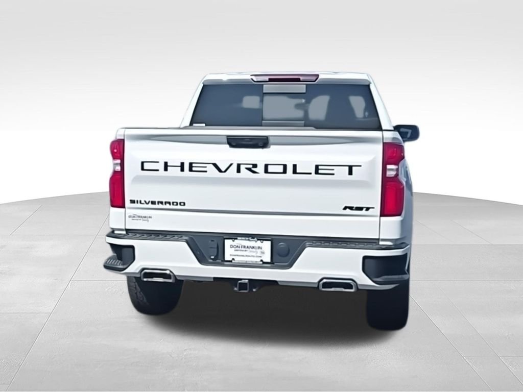 Used 2024 White Chevrolet RST image 8