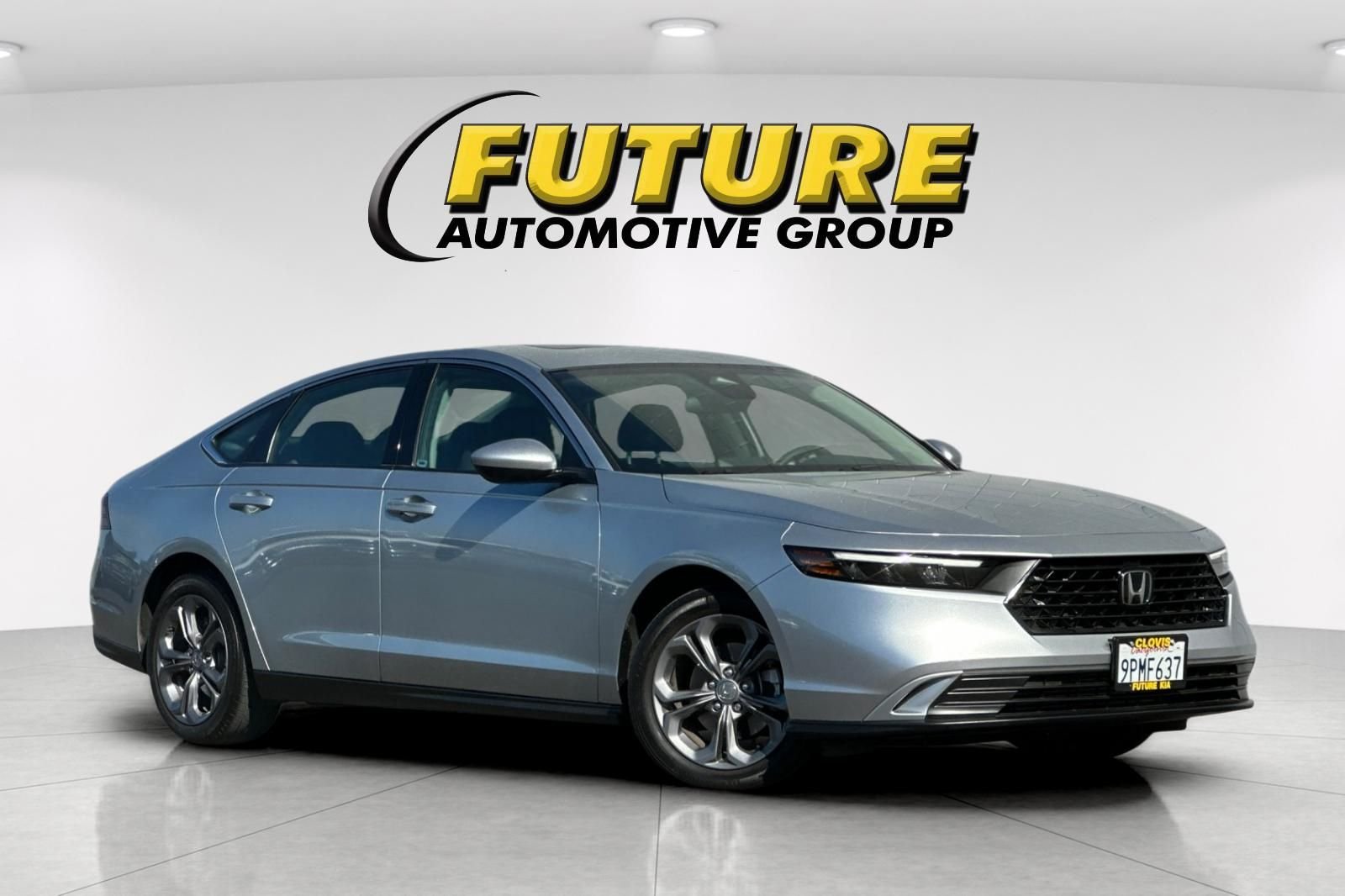 Used 2024 Gray Honda EX image 1
