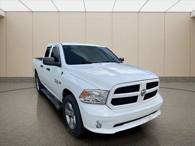 Used 2016 White Ram Express image 10