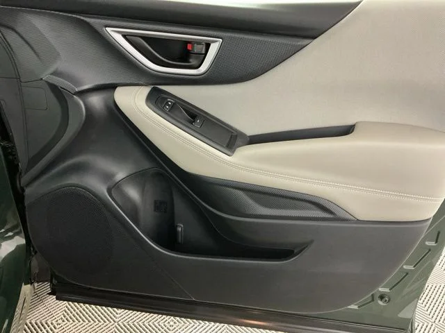 Used 2022 Green Subaru Base image 5