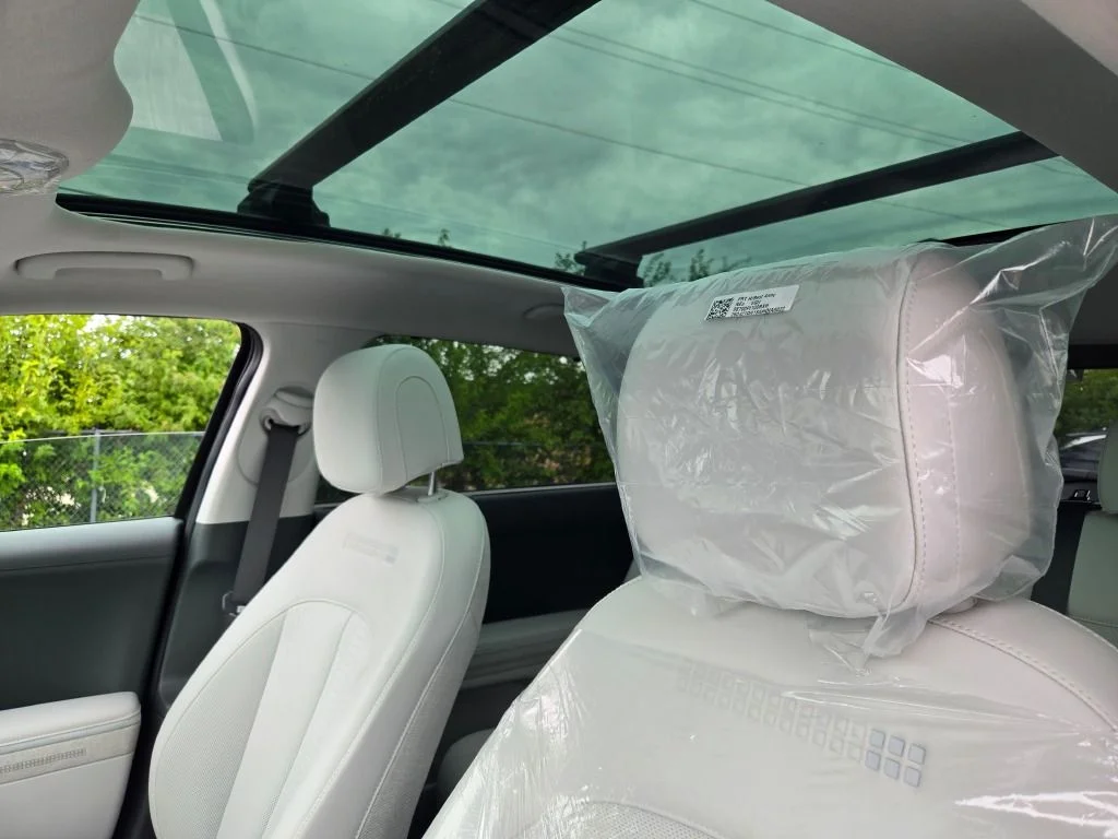 New 2026 Abyss Black Hyundai Limited image 24
