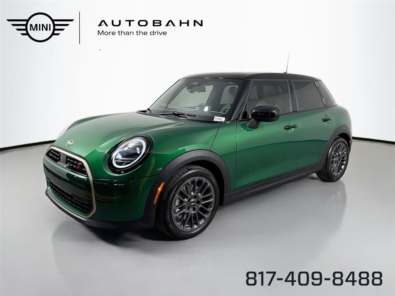 2026 MINI Hardtop Cooper S Signature's photo