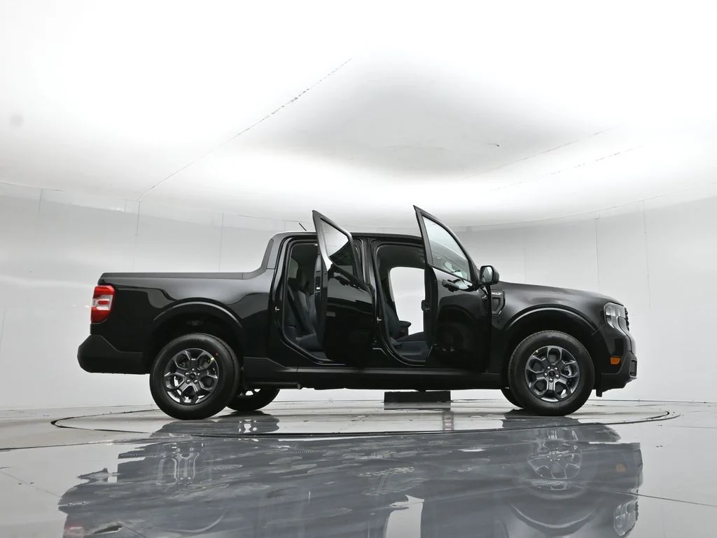 New 2026 Black Ford XLT image 50