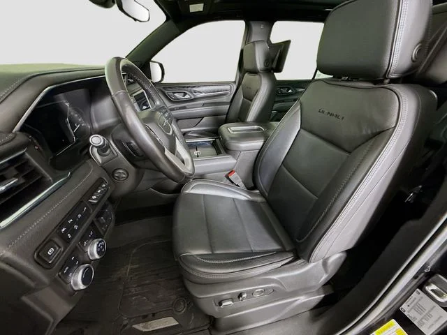 Used 2021 Black GMC Denali image 22
