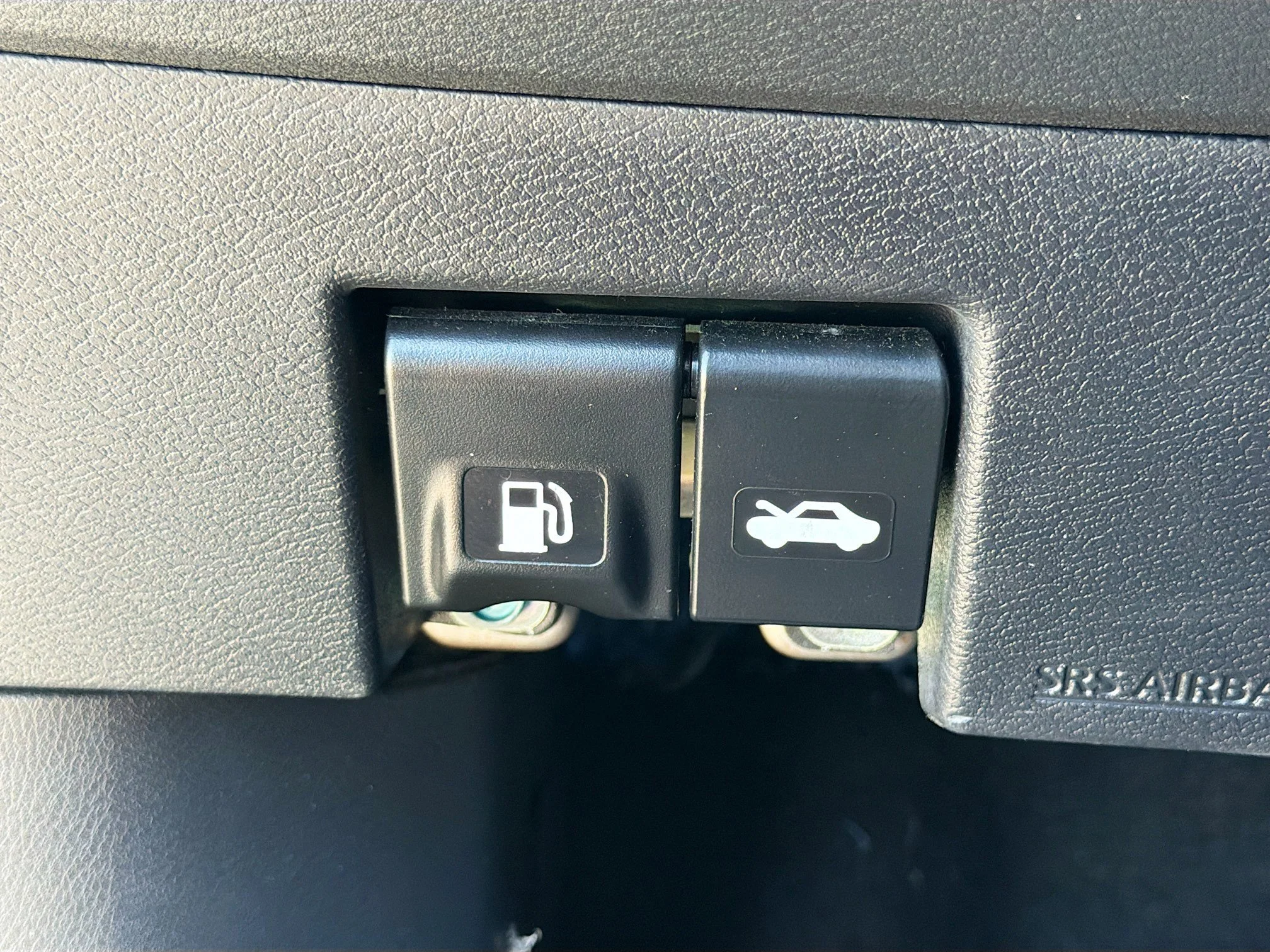 Used 2024 Gun Metallic Nissan SR image 30