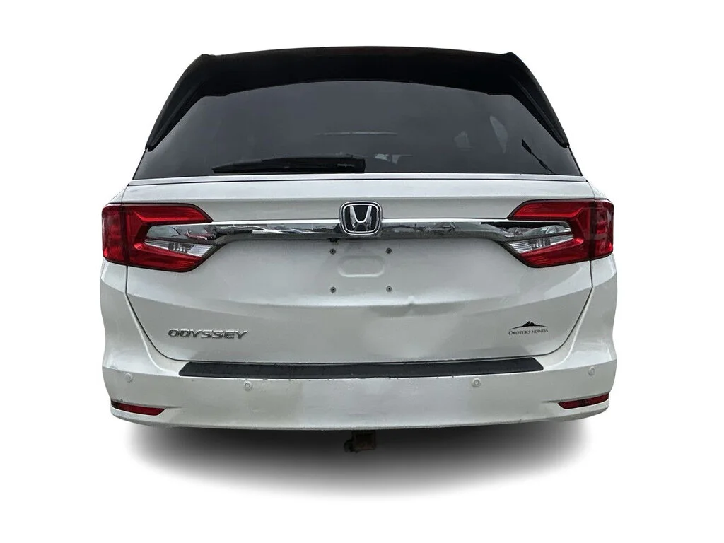 Used 2018 White Diamond Pearl Honda EXL Navi Dilawri Certified   Clean Title   Regular image 12