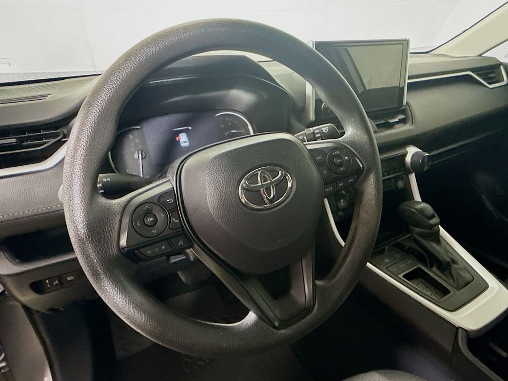Used 2024 Silver Sky Metallic Toyota XLE image 11