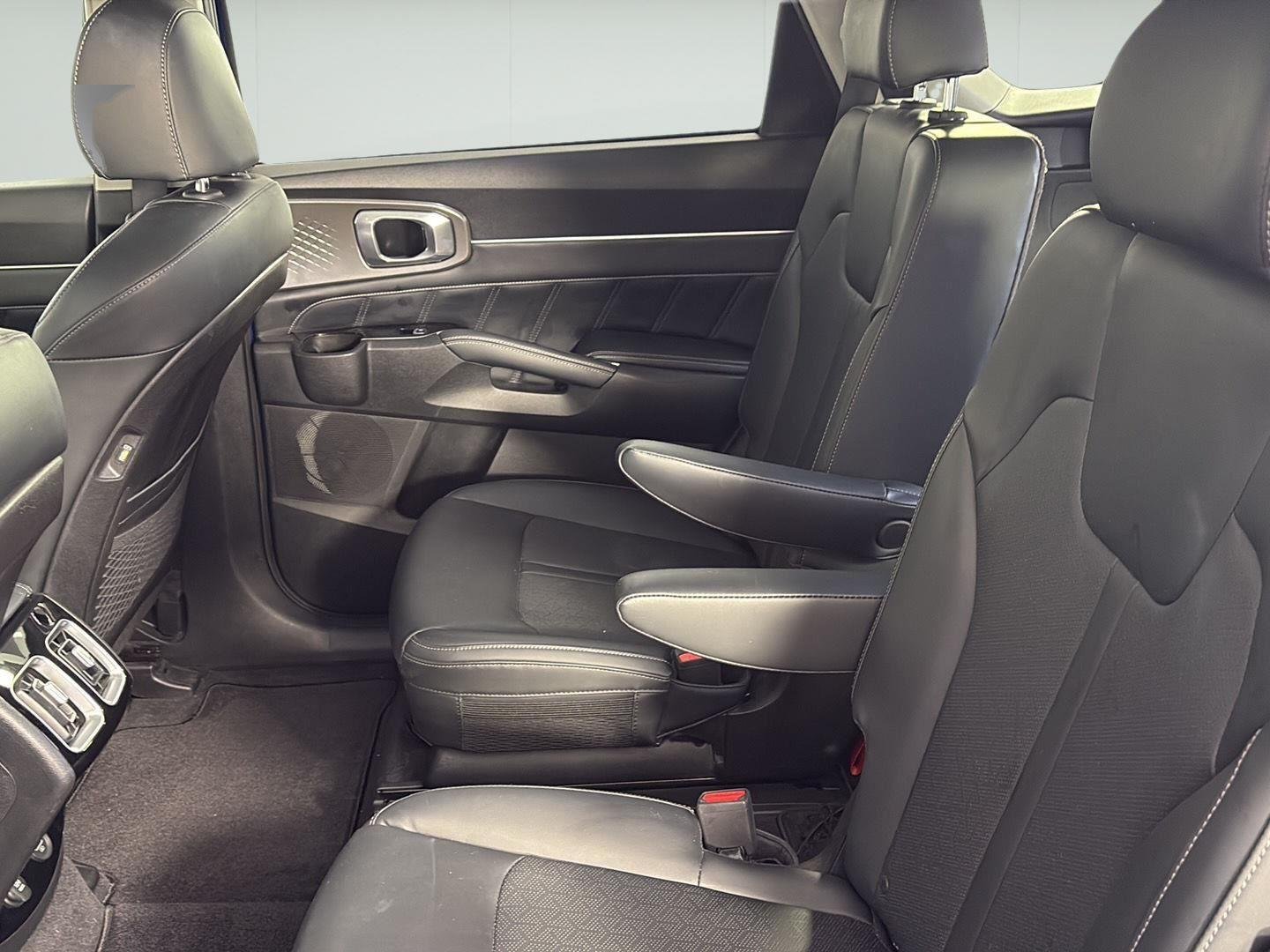 Used 2021 Sapphire Blue Kia SX image 21