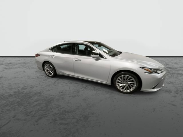Used 2019 Silver Lexus ES 350 image 9