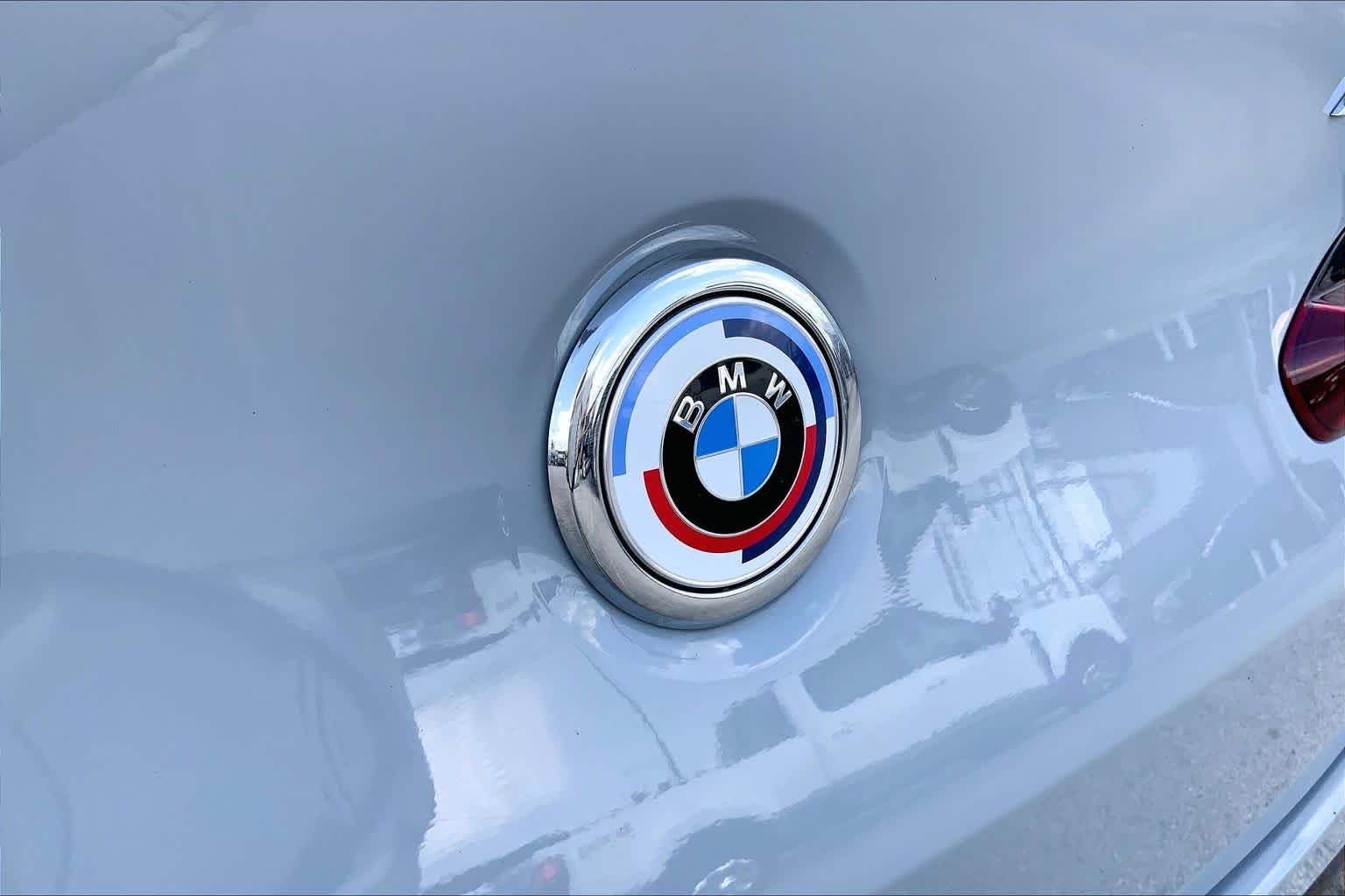 Used 2023 Brooklyn Grey Metallic BMW  image 10