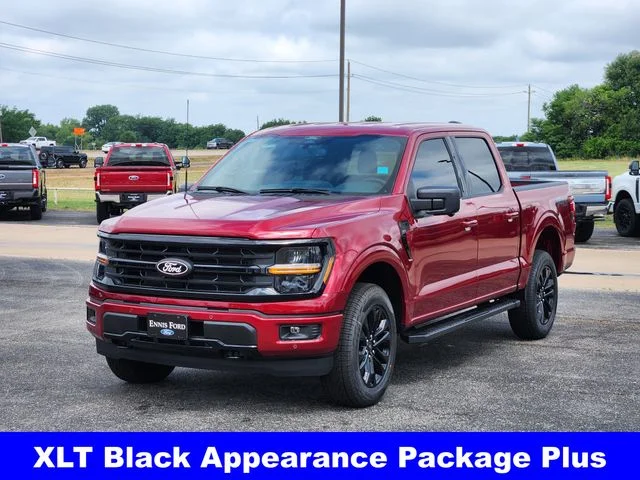New 2026 Ruby Red Metallic Tinted Clearcoat Ford XLT image 3