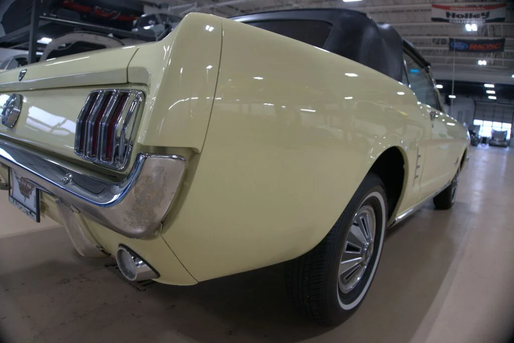 Used 1966 Yellow Ford  image 23