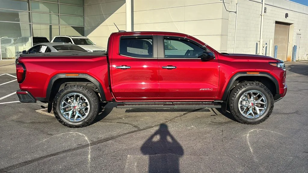 Used 2024 Red GMC AT4 image 29