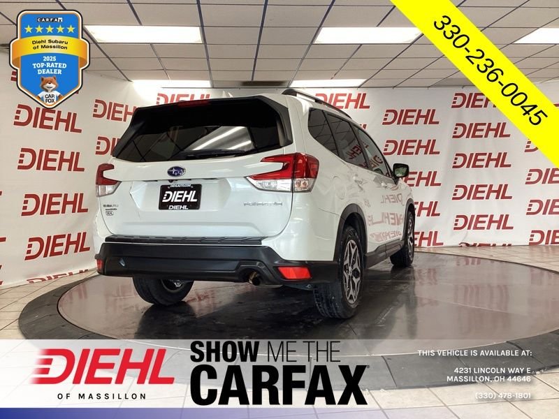 Used 2019 White Subaru Premium image 7