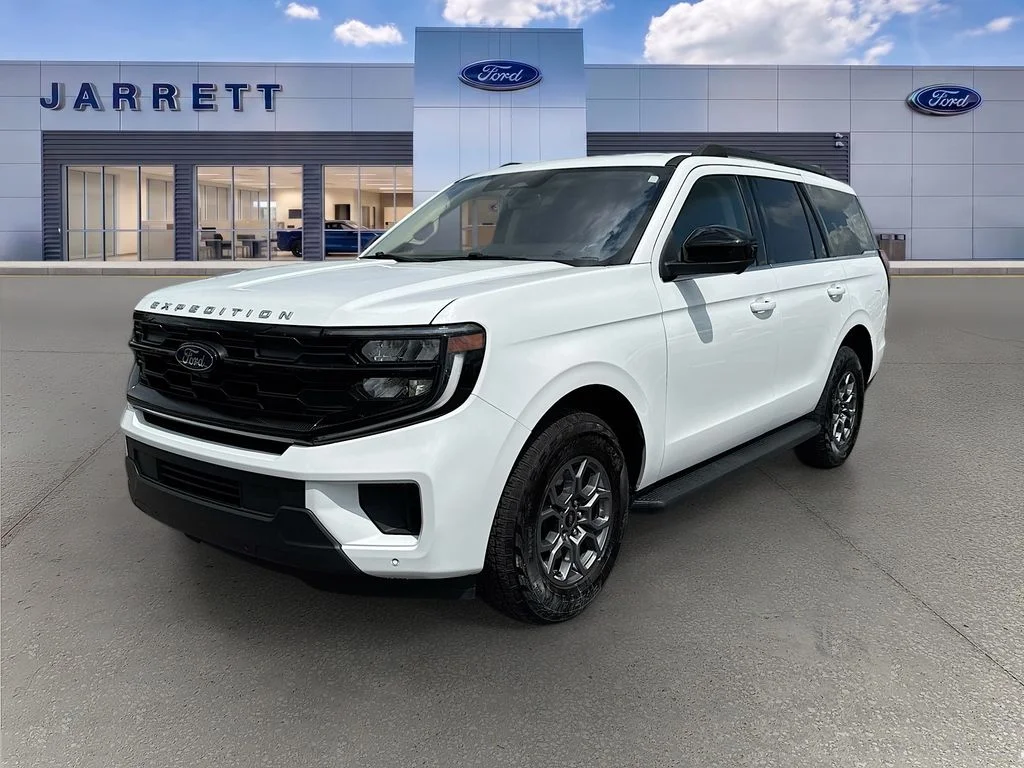 Certified Used 2025 White Ford Active image 3