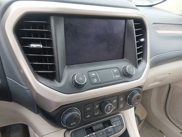 2023 GMC Acadia Denali AWD's photo