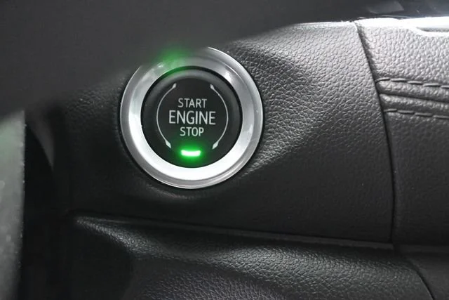Used 2020 SUMMIT WHITE Buick Preferred image 20