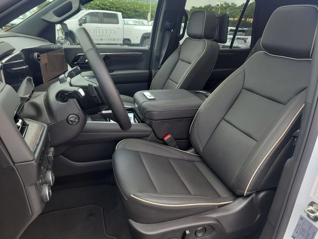 New 2026 Polar White Tricoat Chevrolet Premier image 20