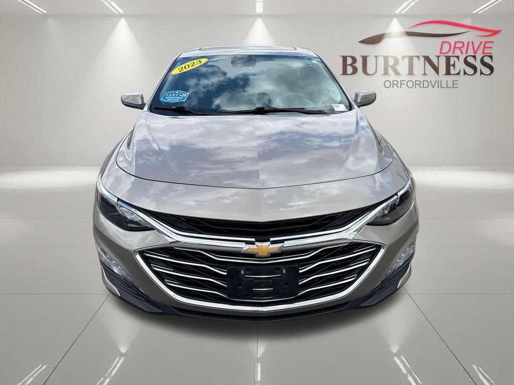 Used 2023 Gray Chevrolet LT image 3