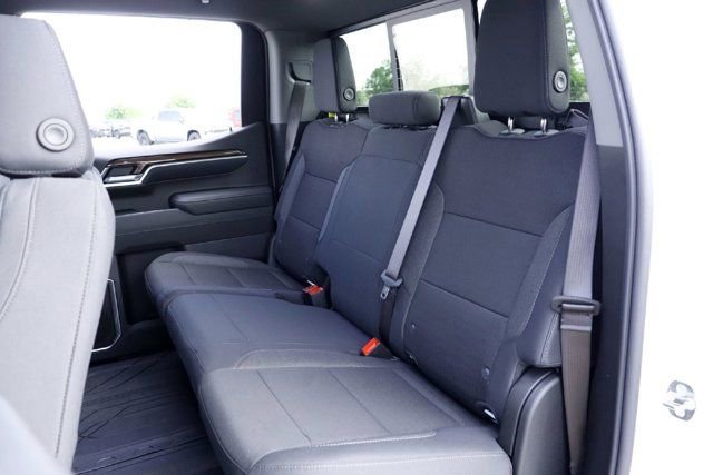 2026 Chevrolet Silverado 1500 LT - Photo 19