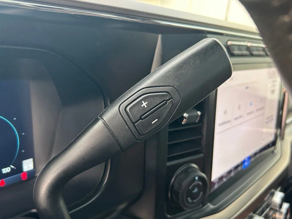 Used 2024 White Metallic Ford King Ranch image 16