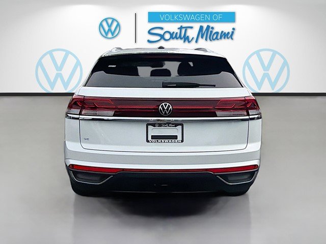 New 2026 Opal White Pearl Volkswagen 2.0T SE W/TECHNOLOGY image 6