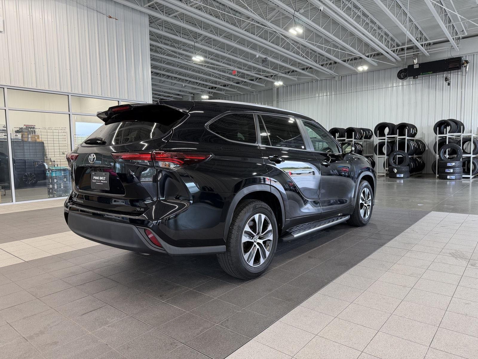 Used 2024 Midnight Black Metallic Toyota XLE image 6